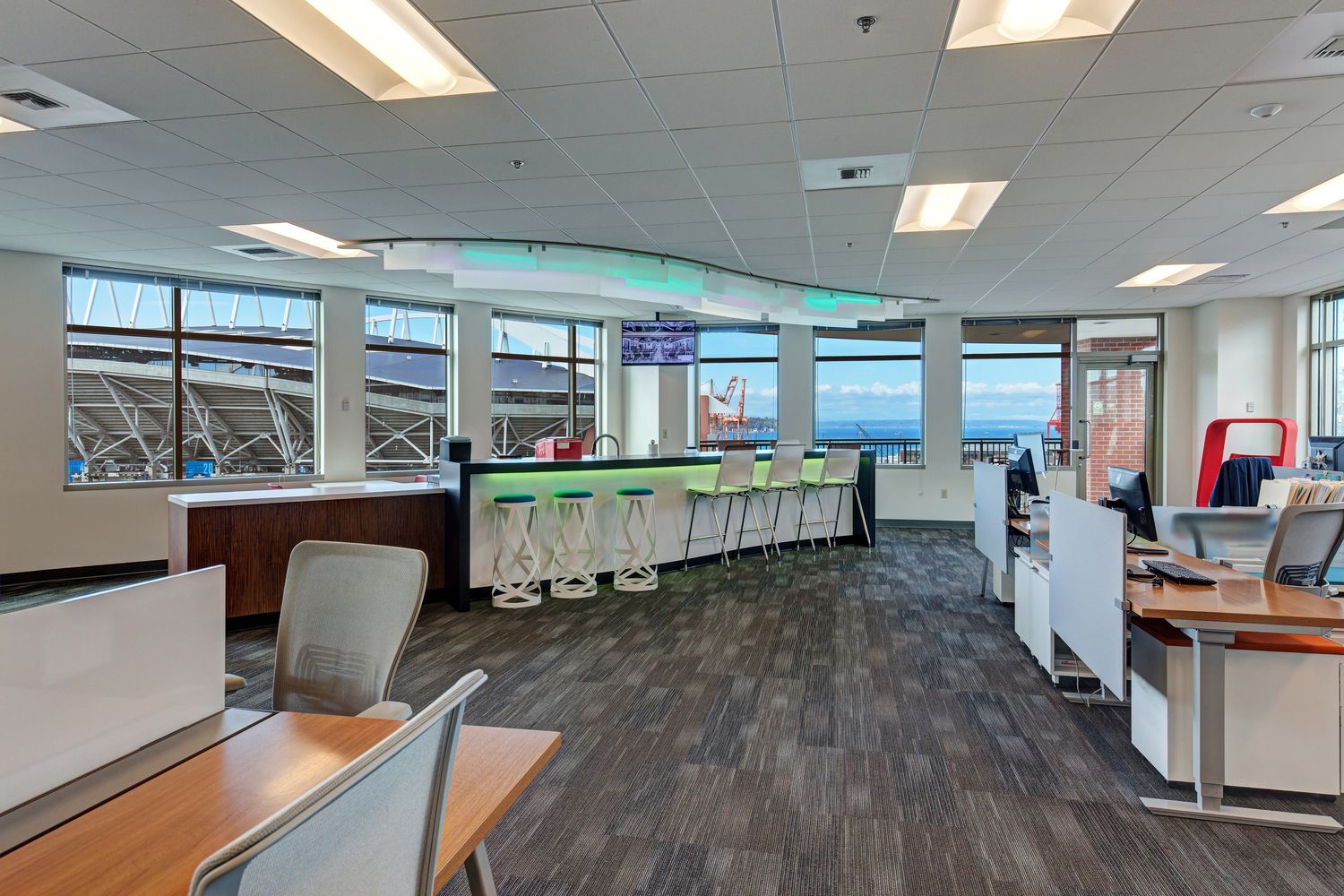 705 5th Avenue South, Seattle, WA 98104